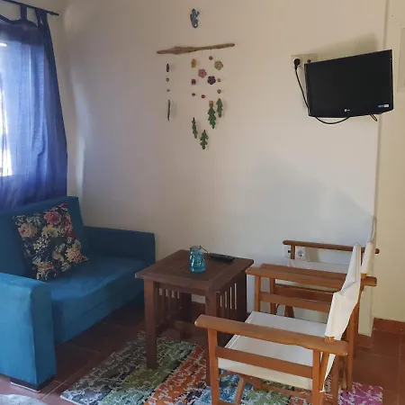 Analipsi Sea View בית נופש Pouríon